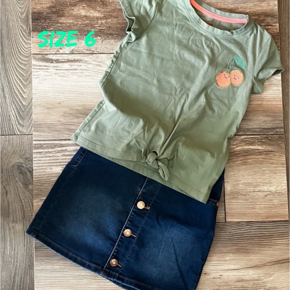 Girls Top & Skirt Set by Cat & Jack EUC and clean condition